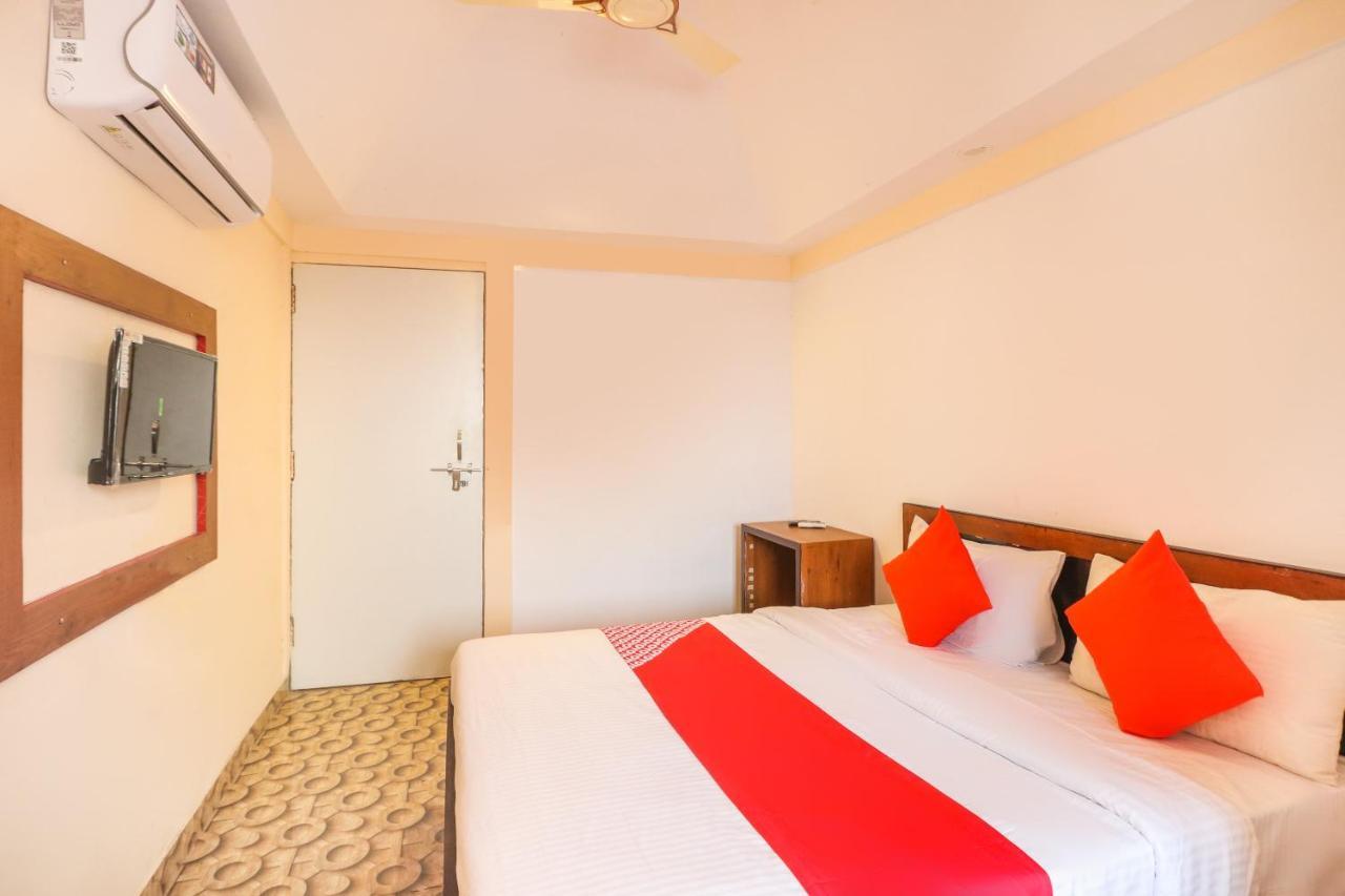 Oyo 66888 Gomti Resorts Aligarh Exterior photo